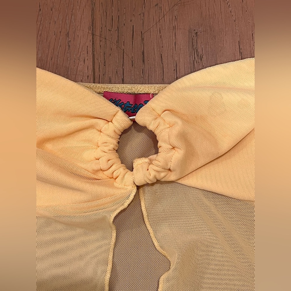 Edikted Yellow Split Front Sheer Mesh Top and Skirt Set - Picture 4 of 8